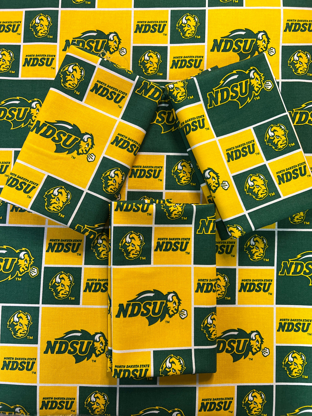 NORTH DAKOTA STATE UNIVERSITY-Geometric-100% Cotton
