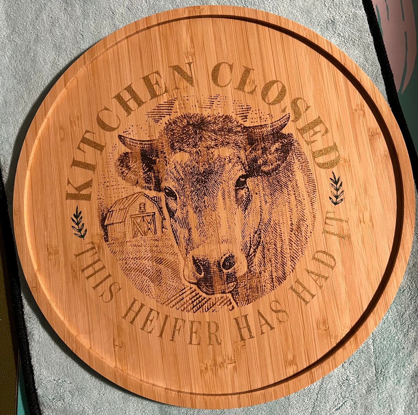 Bamboo Round Board with Kitchen Closed Chalked Design