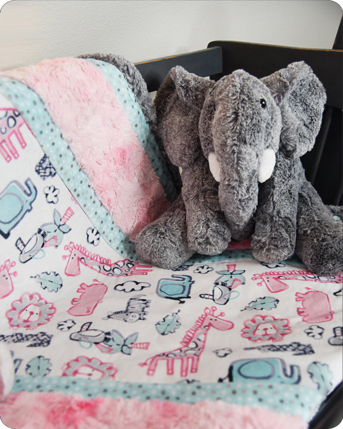 Wee One Cuddle® Kit Lion Around Pink