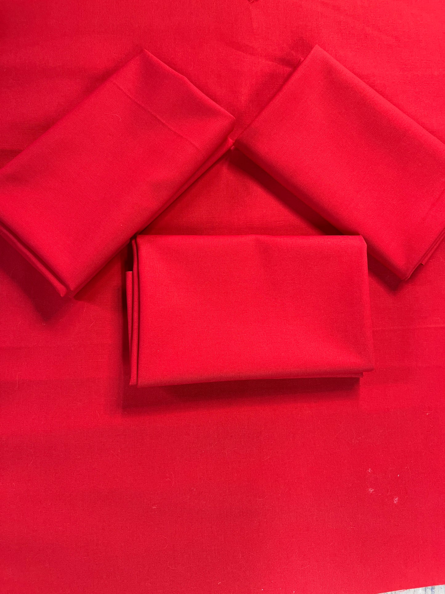 Running Doe Cardinal Smudge Half Yard Kit