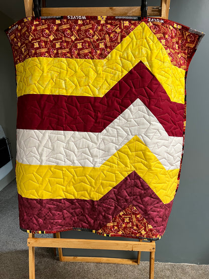 Smidge Collegiate Completed Blanket