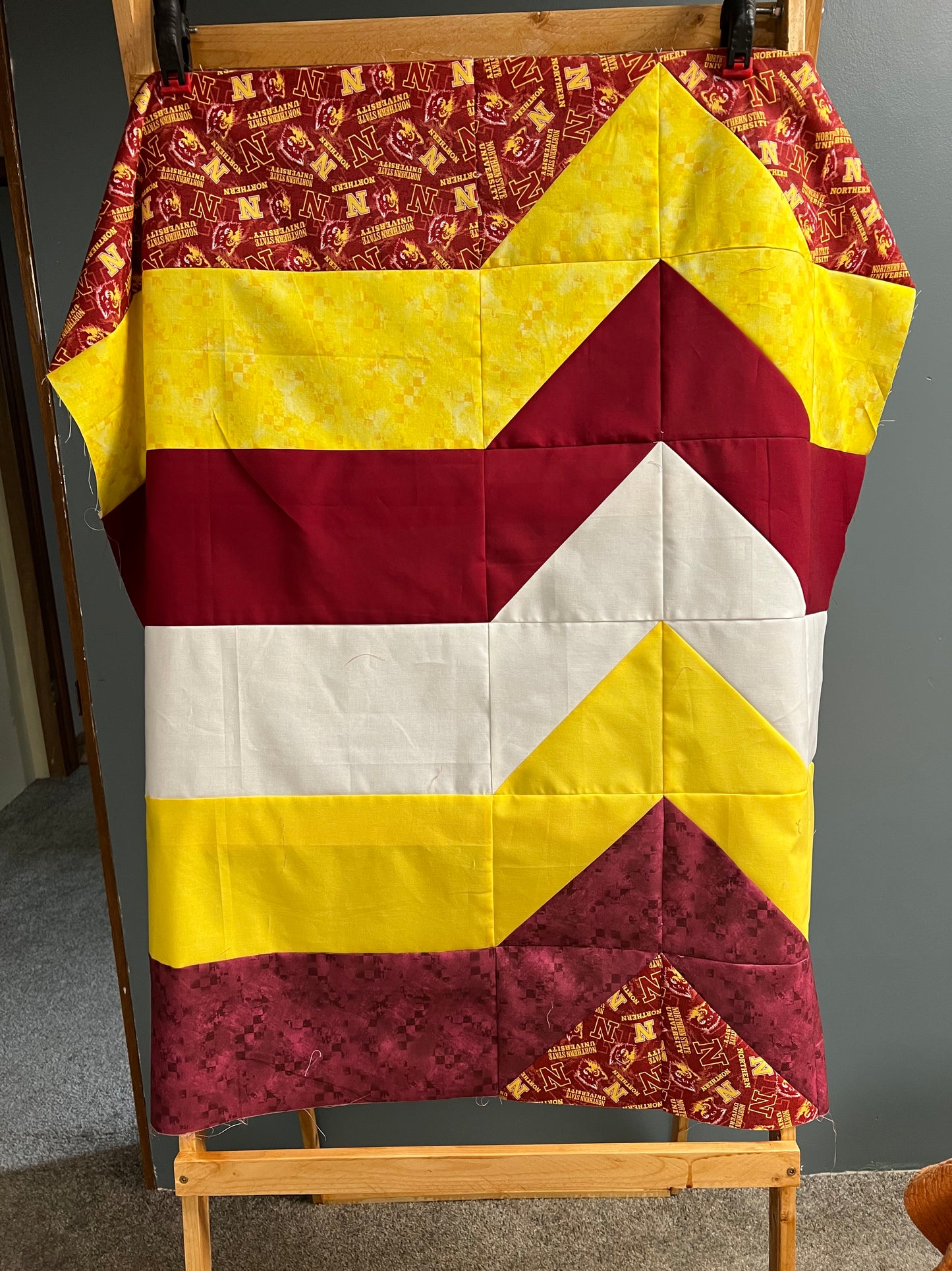 Smidge Collegiate Completed Blanket