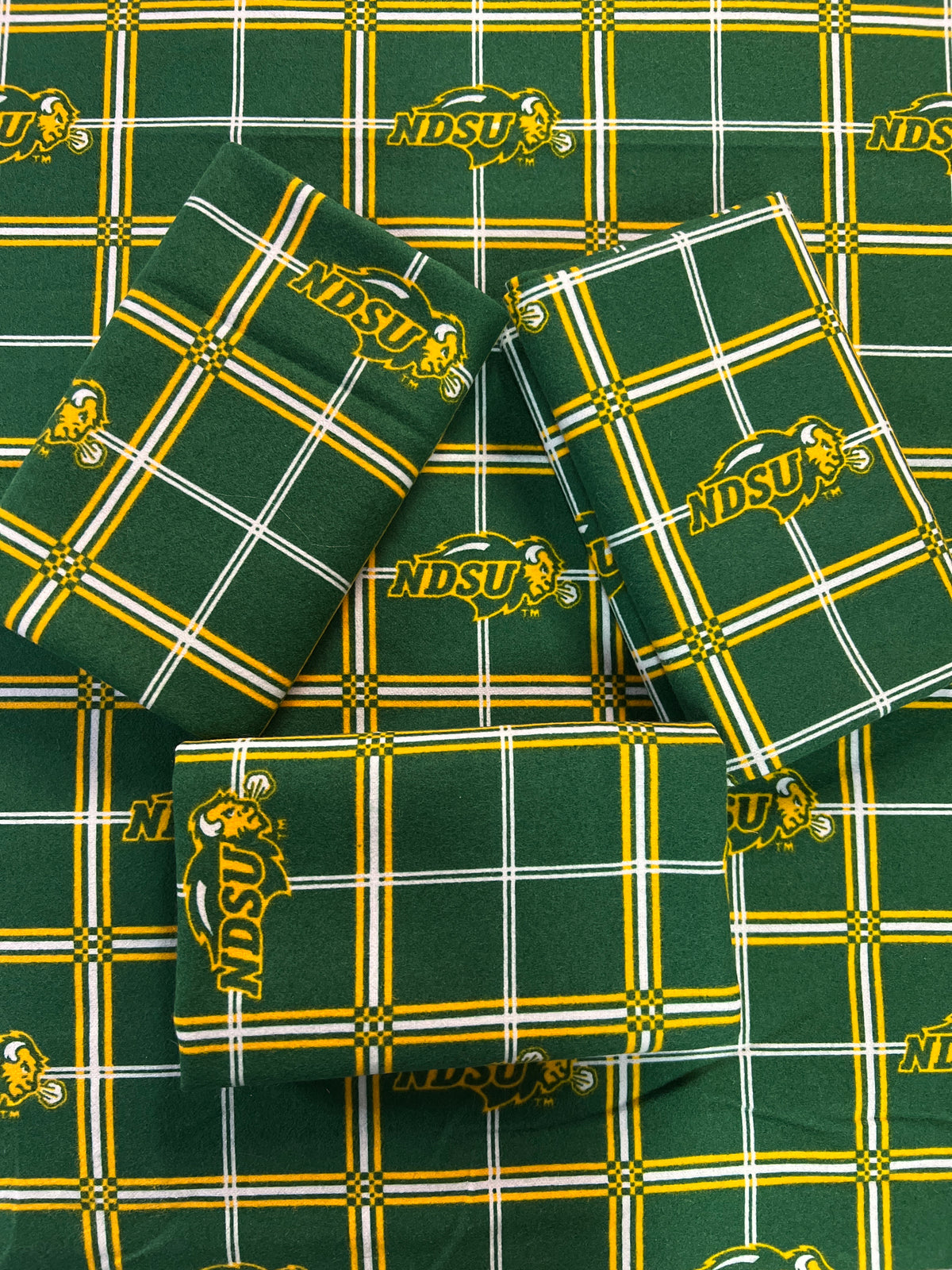 NORTH DAKOTA STATE UNIVERSITY-Plaid Flannel-100% Cotton