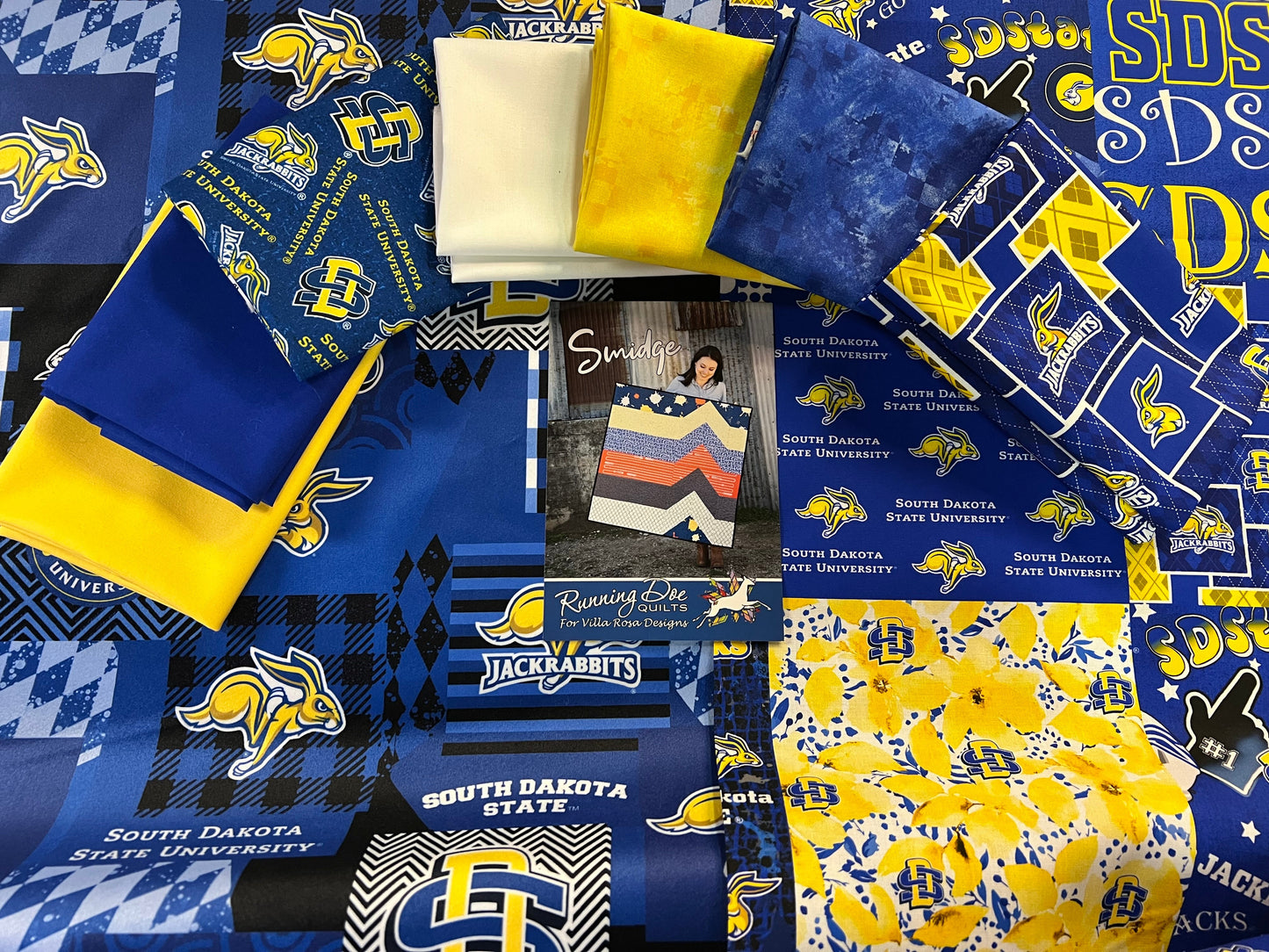Running Doe Smidge SDSU Jacks Fat Quarter Kit