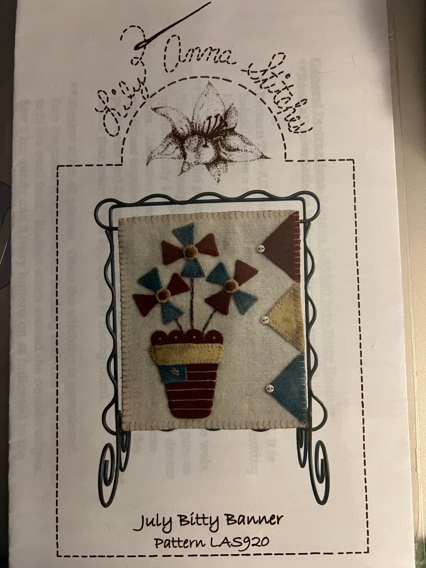 July Bitty Banner Lily Anna Stitches