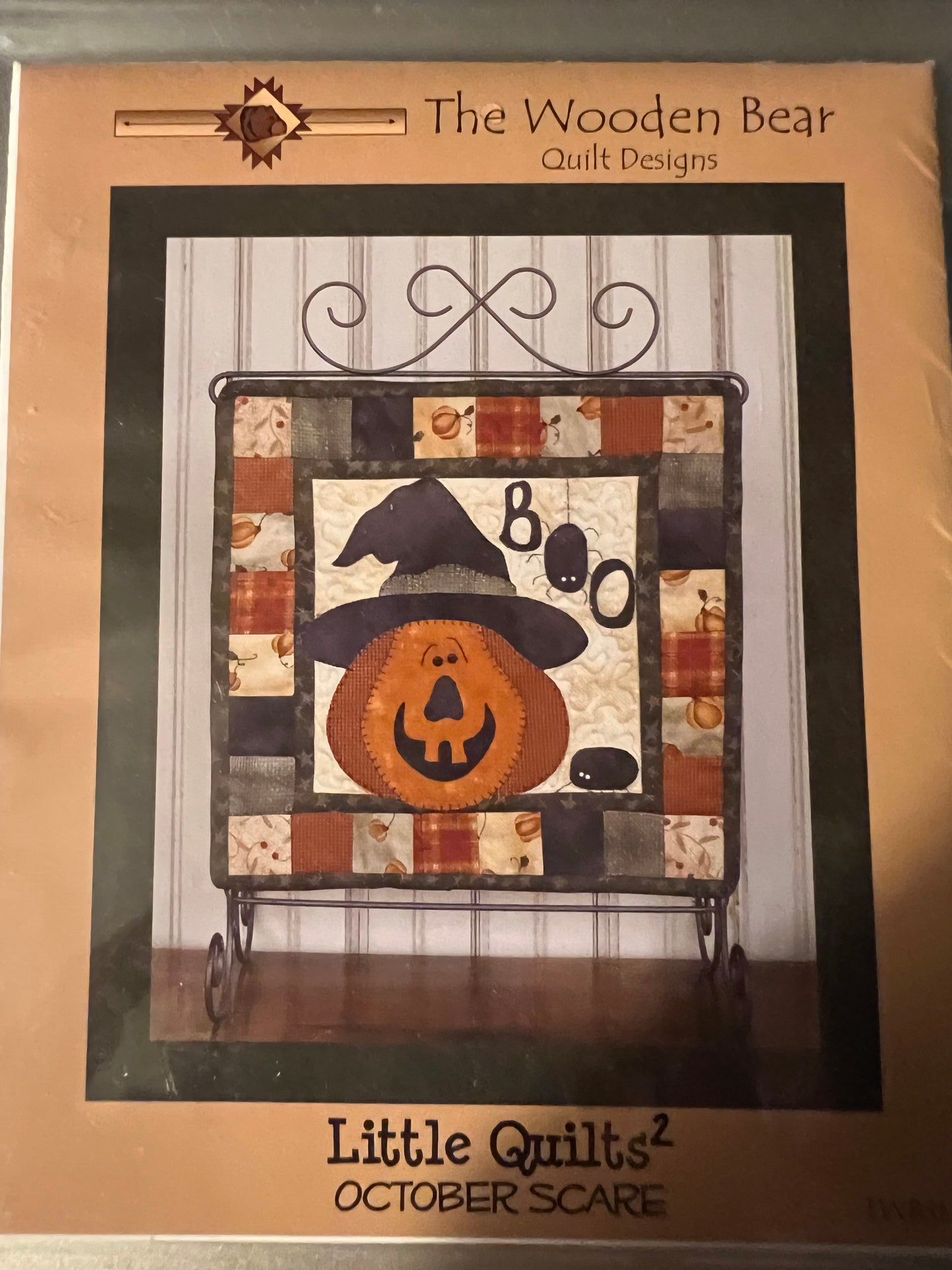 The Wood Bear Quilt Designs Little Quilt2 - 12 Month Design Set