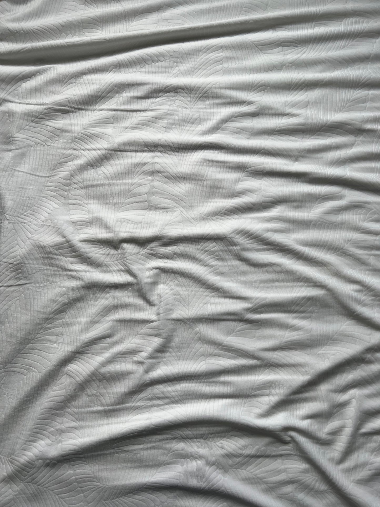 Extra Wide Cuddle® 3 Tropic White