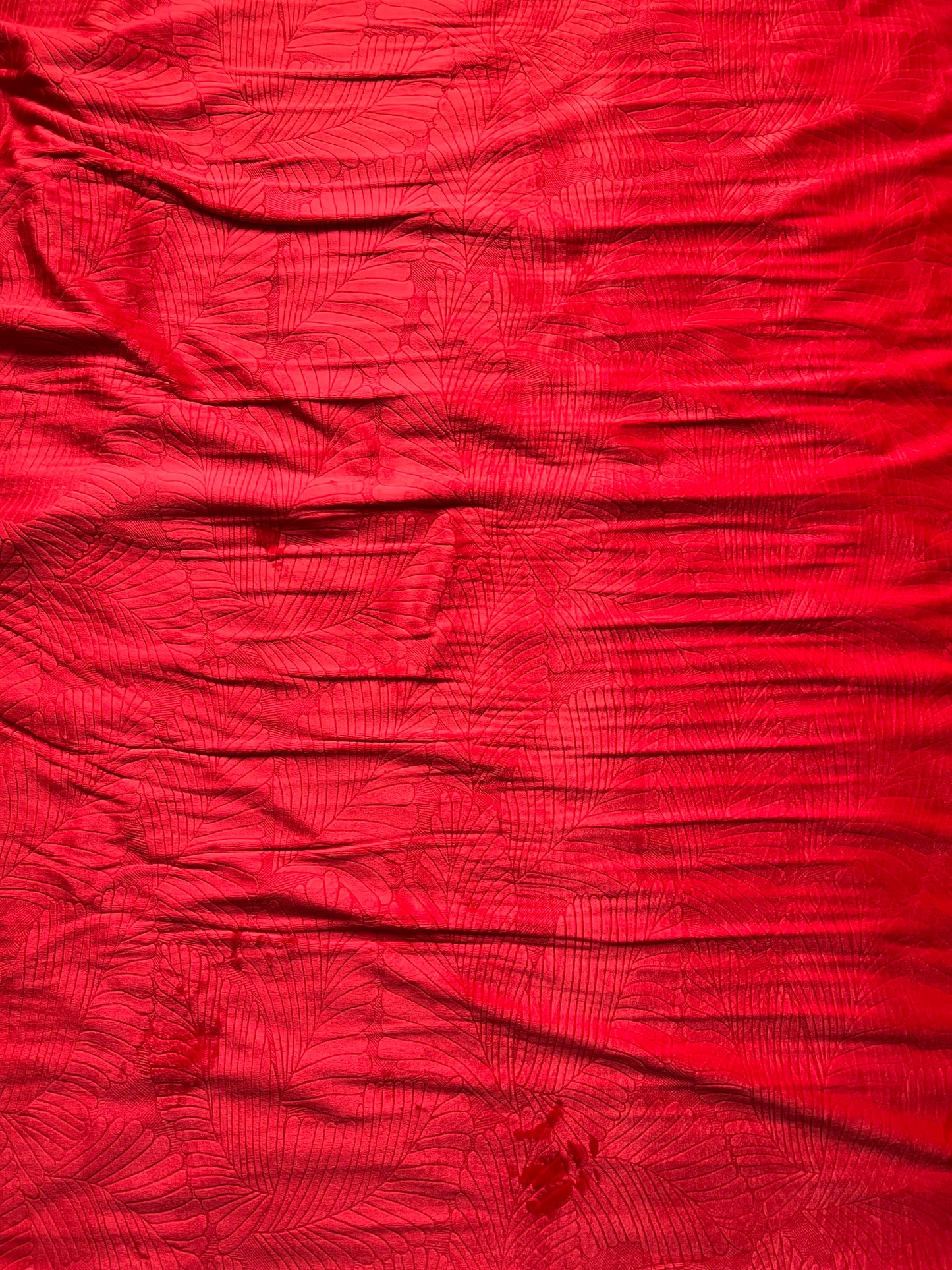 Extra Wide Cuddle® 3 Tropic Scarlet